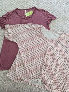 NWT Twisted Striped Bundle